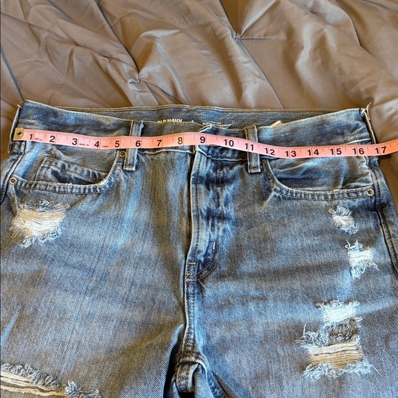 Old Navy High-Rise Jean shorts - Picture 5 of 7